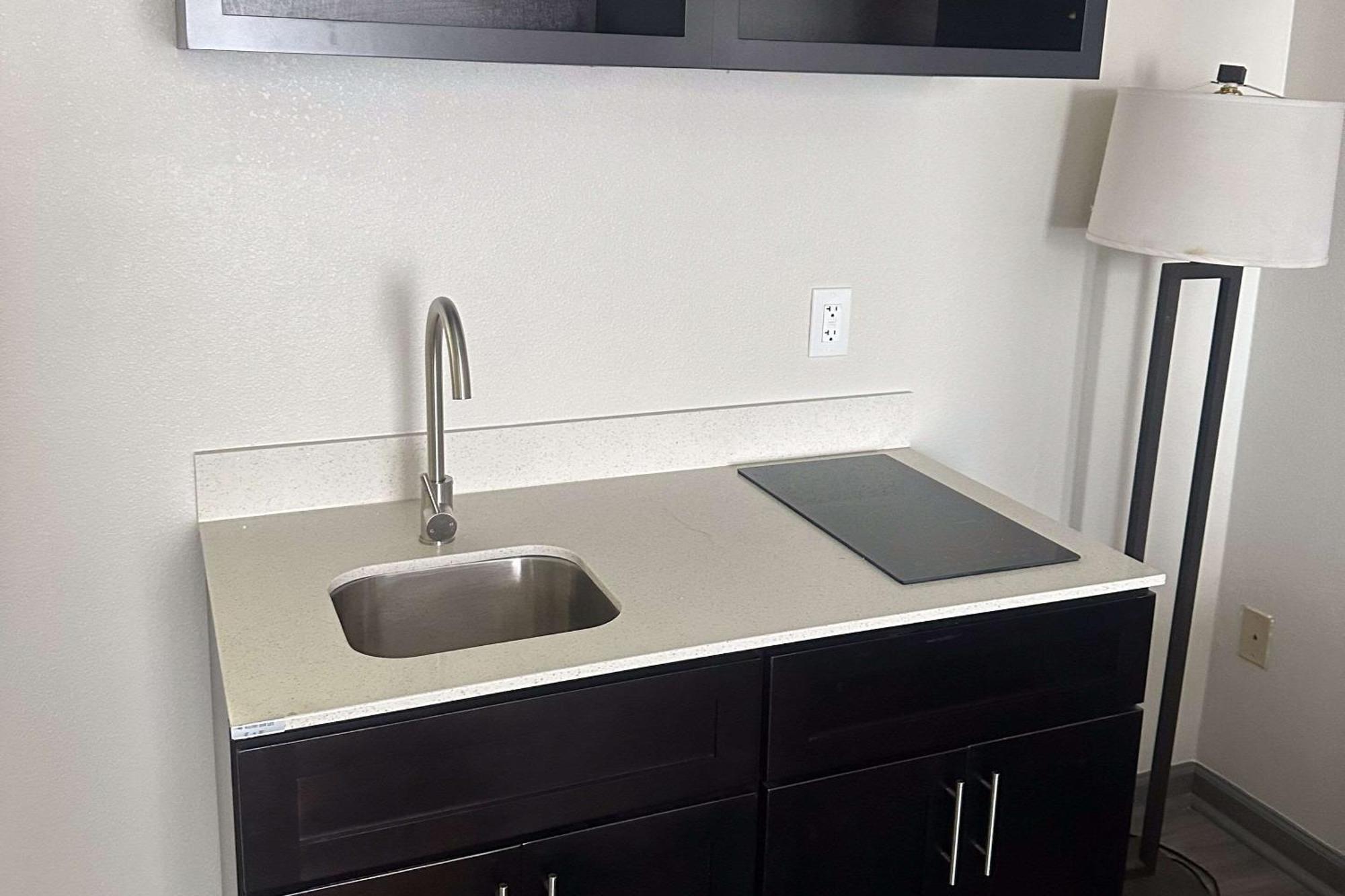 וולדורף Quality Suites מראה חיצוני תמונה