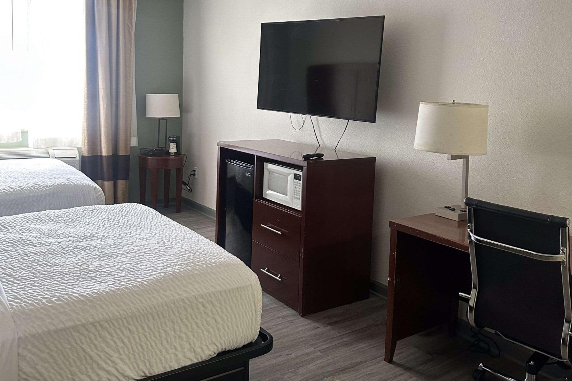 וולדורף Quality Suites מראה חיצוני תמונה